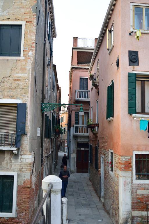 Biennale 252 Lejlighed Venedig Værelse billede