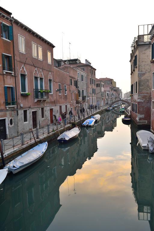 Biennale 252 Lejlighed Venedig Værelse billede