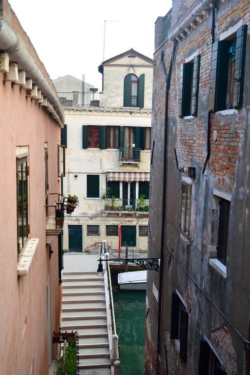 Biennale 252 Lejlighed Venedig Værelse billede